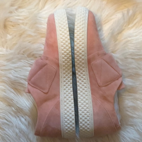 Aersoles Women’s Ebba Pink Suede Comfy Trendy Sneakers Size 8 New without Box - Picture 6 of 11
